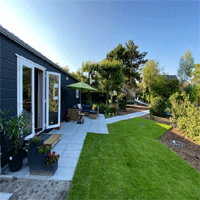 The Spacious Chalet In Gapinge Booking : Heerlijke Huisjes