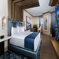 Elevated Boulevard Suite Booking - The Strat Hotel