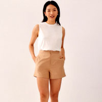 Reign Crew Neck Tank Top : Love Bonito