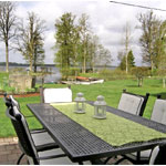 Holiday Home Lake Cottage : Novasol