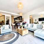 Apartment Luxury Apartment Seaside Bay - Plusholidays