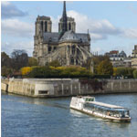 Boarding At The Port Of Solferino - Paris Seine Boarding At The Port Of Solferino - Paris Seine