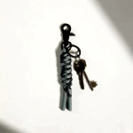 Discovery Keyring In Mist Blue - Antler UK