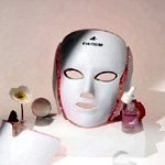 Led Face & Neck Mask - Evertone Skin