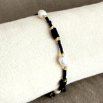 Noir Freshwater Pearl Bracelet : AnnieHaakDesigns Noir Freshwater Pearl Bracelet : AnnieHaakDesigns