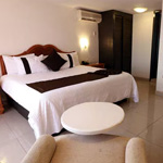 Preferential Room With One Bed Booking : Hoteles Mision