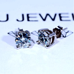 925S & VVS Moissanite Solitaire Stud Earrings : TheGuuShop